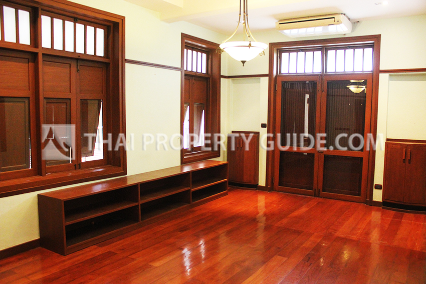 House in Sukhumvit 