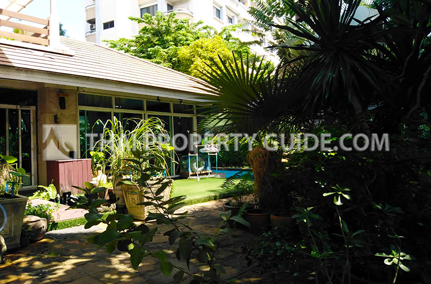 House with Private Pool in Bangnatrad 