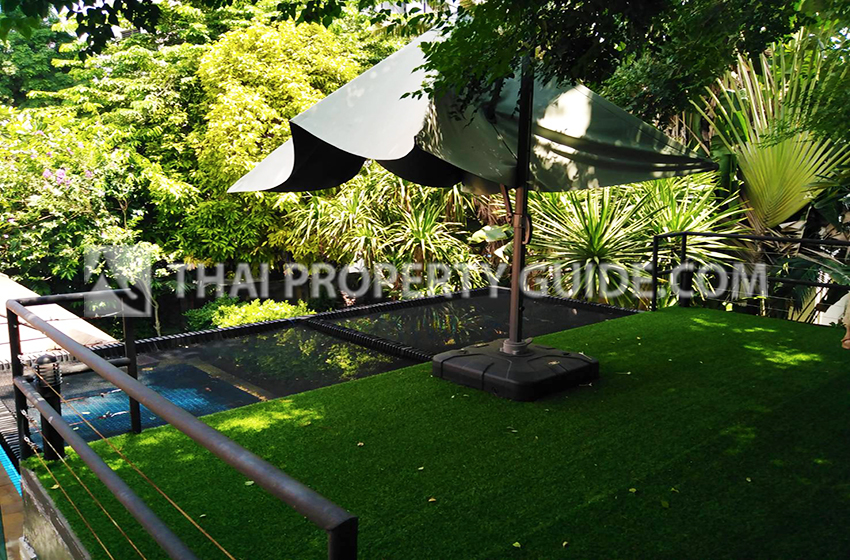 House with Private Pool in Bangnatrad 