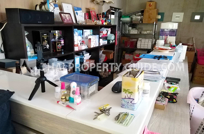 House with Private Pool in Bangnatrad 