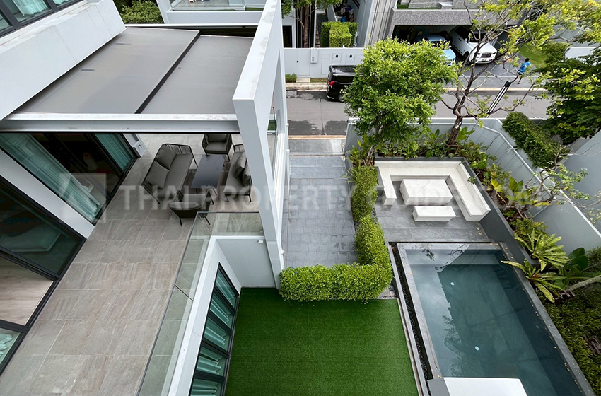House with Private Pool in Krung Thep Kritha 