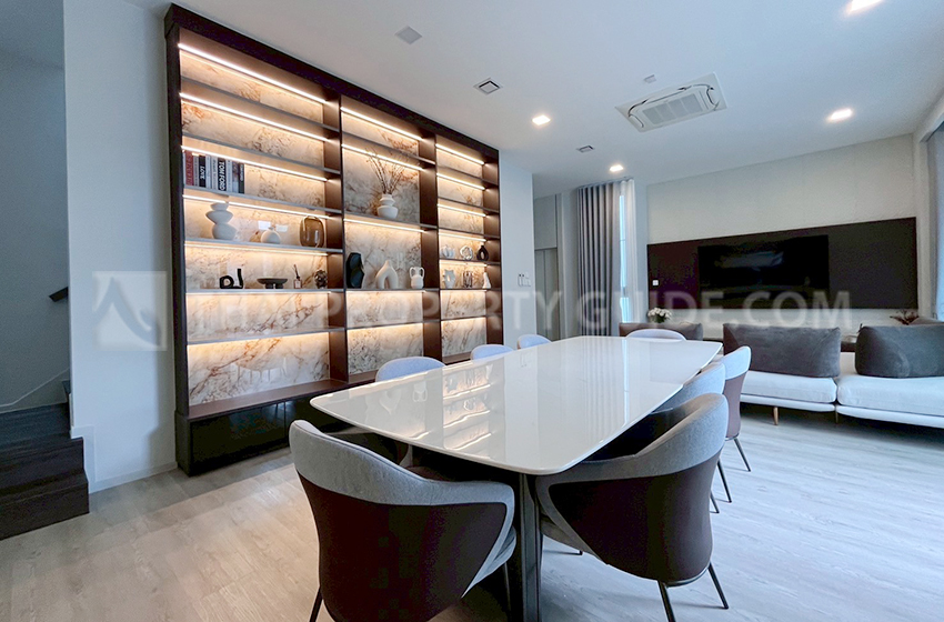 House with Private Pool in Krung Thep Kritha 