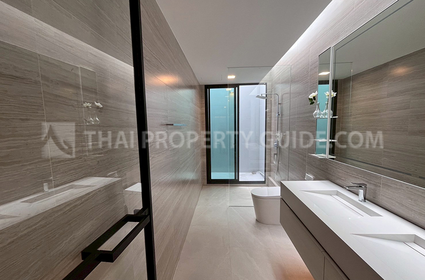 House with Private Pool in Krung Thep Kritha 