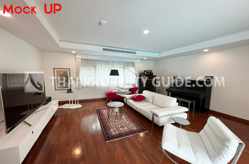 House with Private Pool in Nichada Thani 