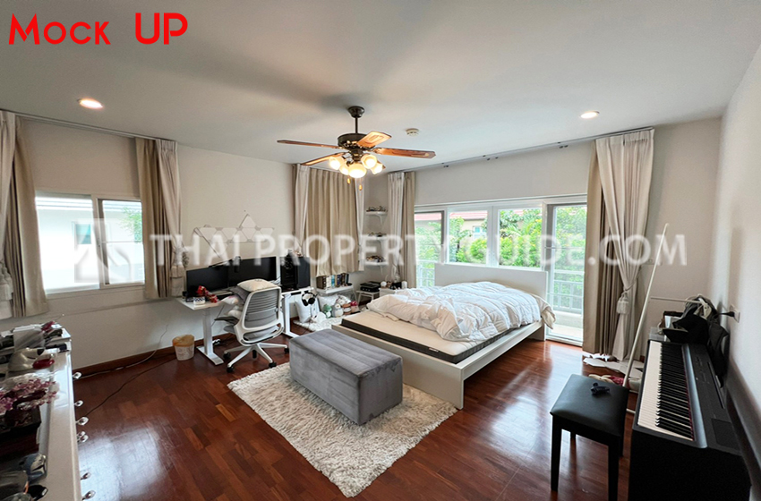 House with Private Pool in Nichada Thani 