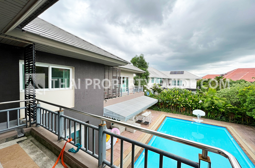 House with Private Pool in Nichada Thani 