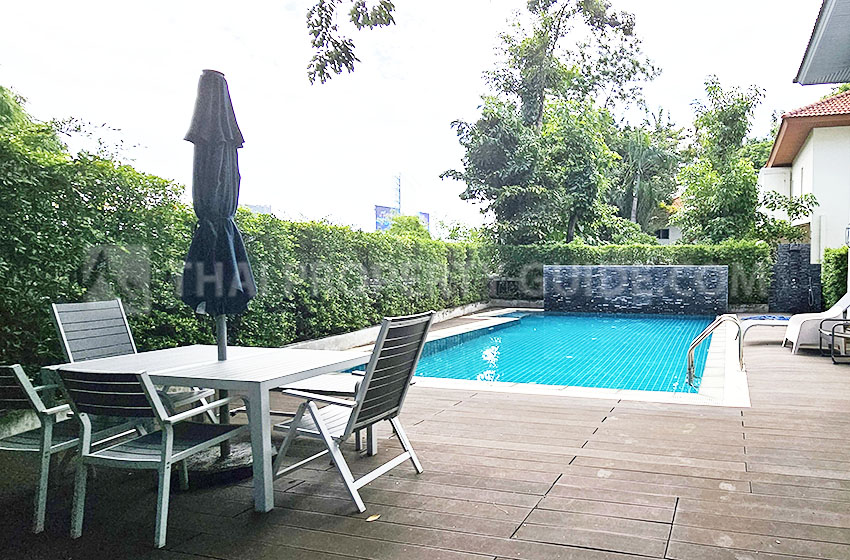 House with Private Pool in Nichada Thani 