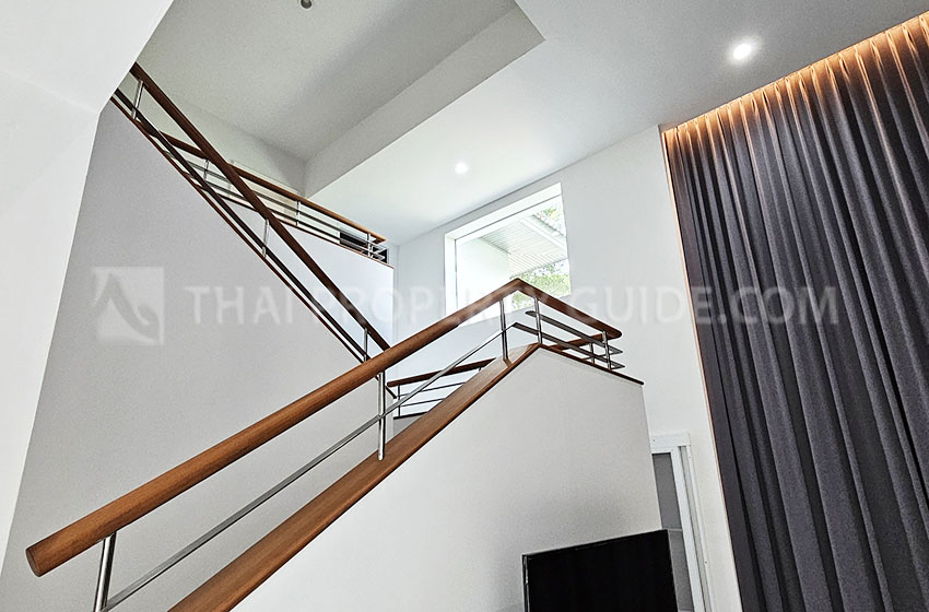 House with Private Pool in Nichada Thani 