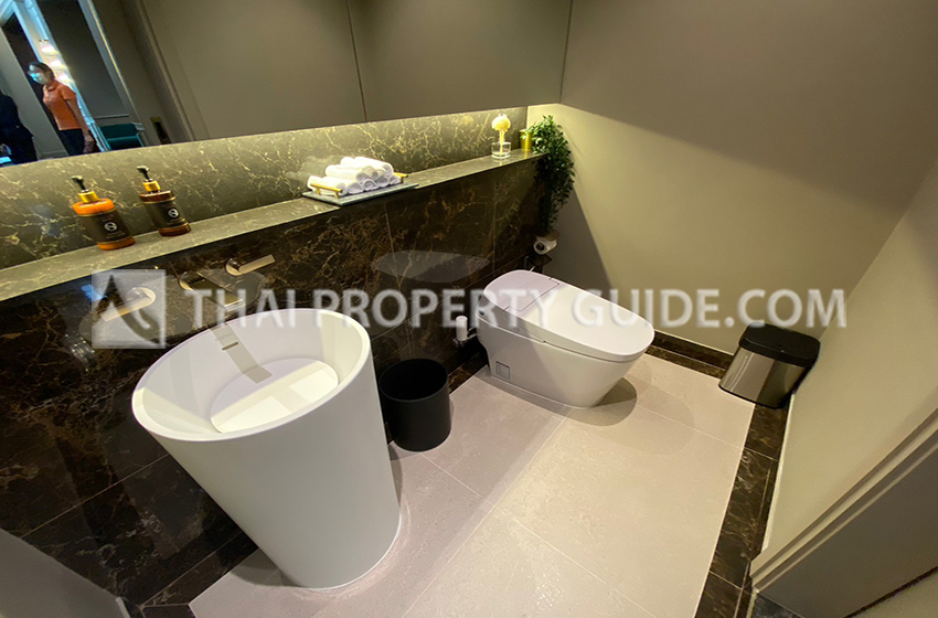 House with Private Pool in Nichada Thani 