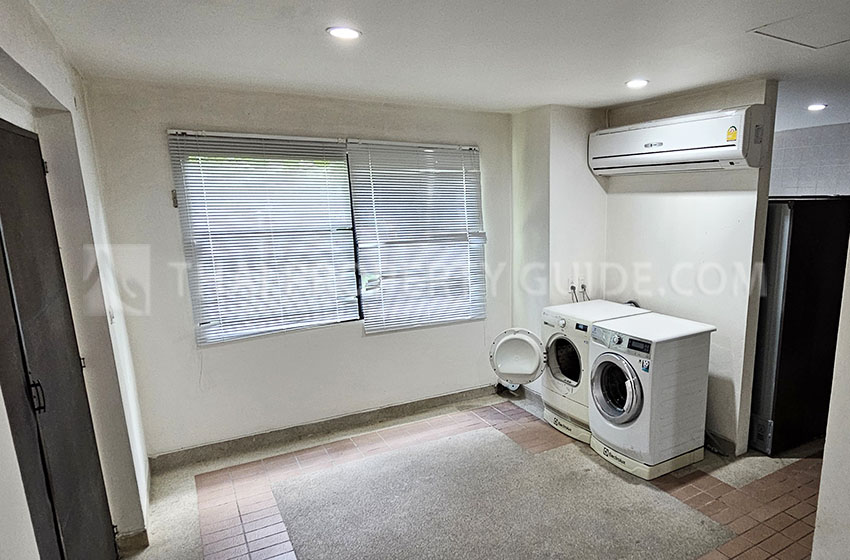 House with Private Pool in Nichada Thani 