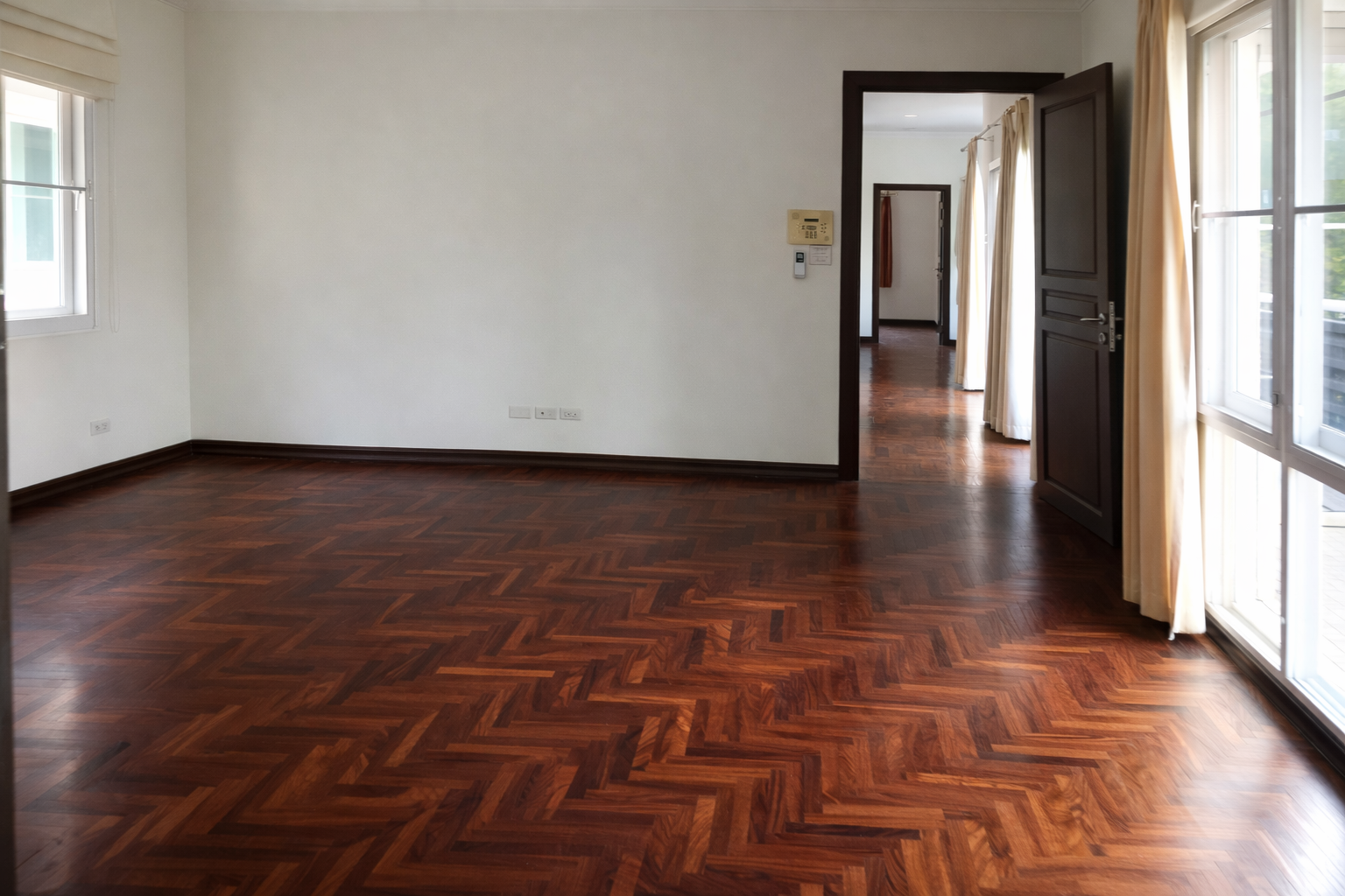 House with Private Pool in Sukhumvit 