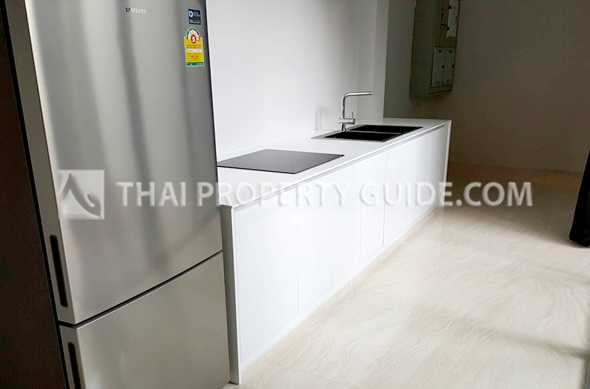 House with Private Pool in Sukhumvit 