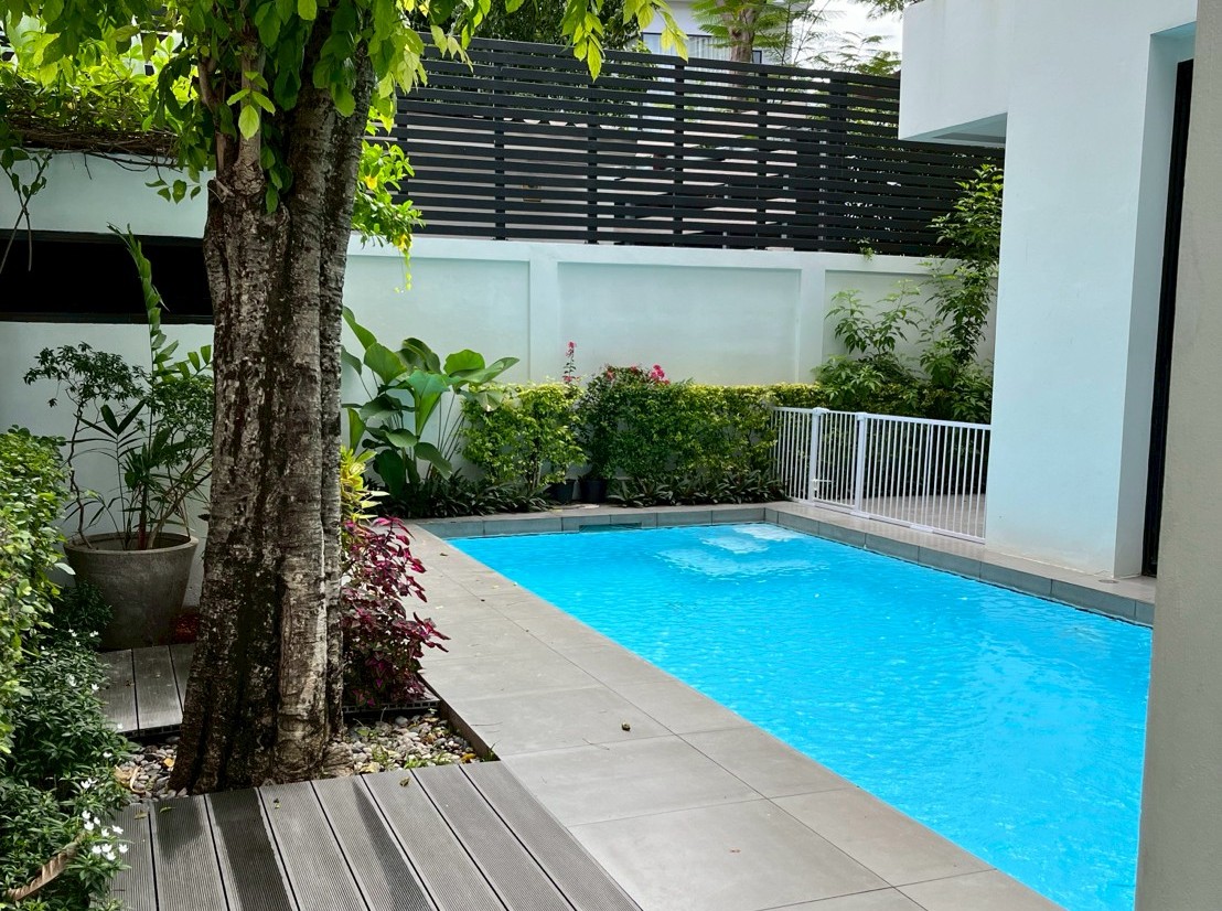 House with Private Pool for rent in Sukhumvit