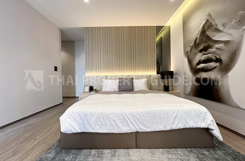 House with Private Pool in Sukhumvit 