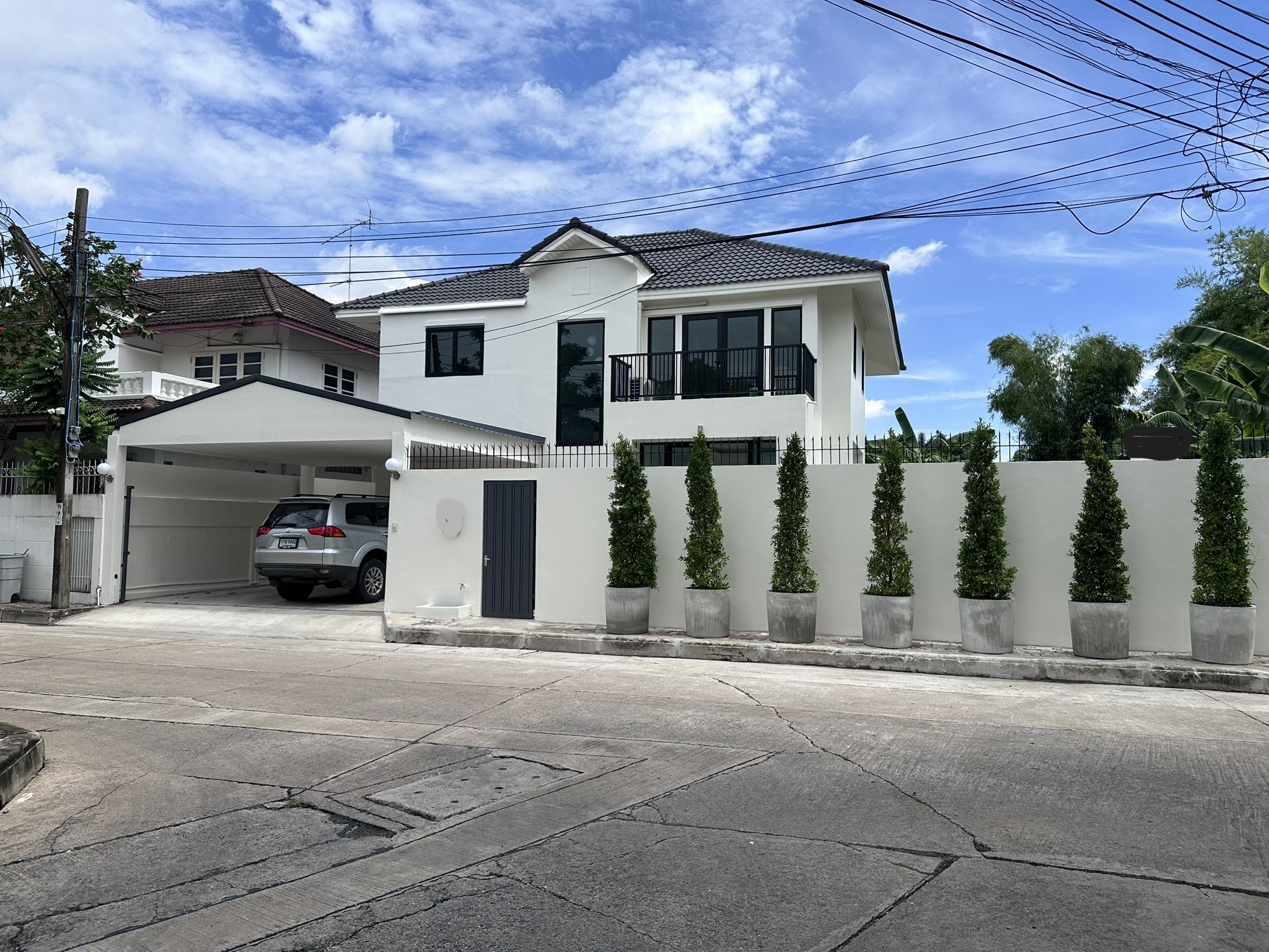 House with Private Pool for rent in Sukhumvit