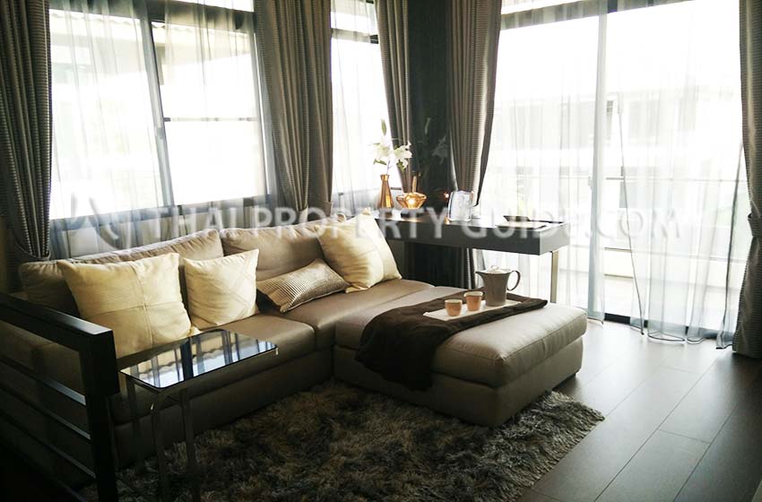 House with Shared Pool in Bangnatrad 