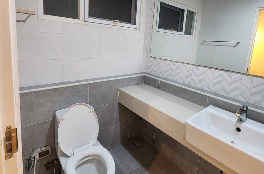 House with Shared Pool in Bangnatrad 