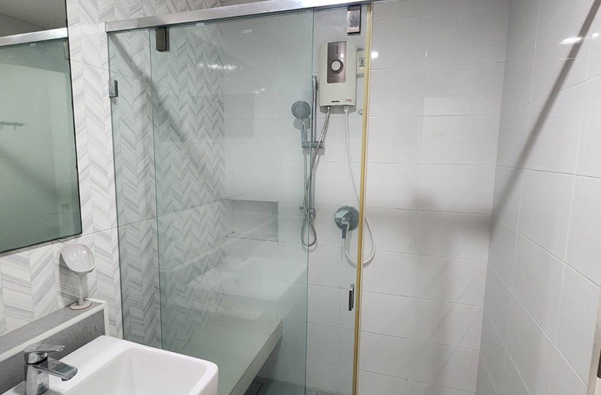 House with Shared Pool in Bangnatrad 