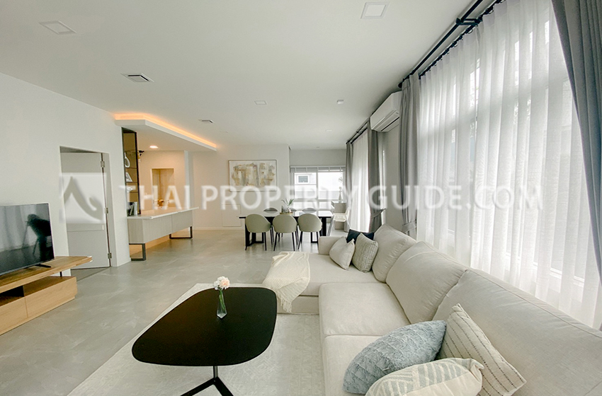 House with Shared Pool in Bangnatrad 