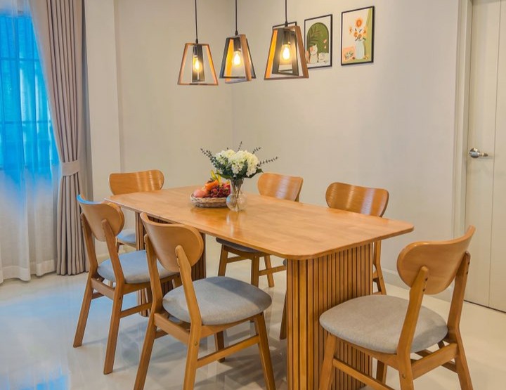 House with Shared Pool in Bangnatrad 