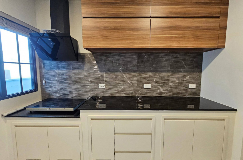 House with Shared Pool in Bangnatrad 