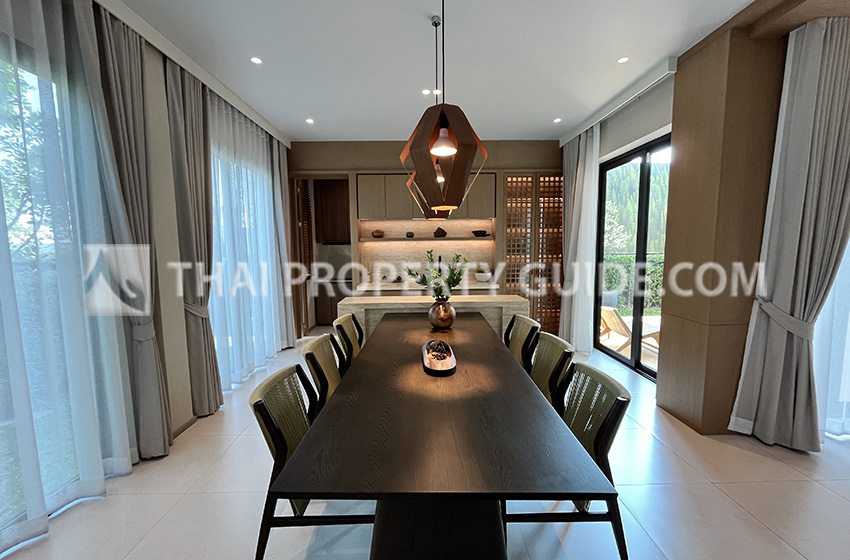 House with Shared Pool in Bangnatrad 