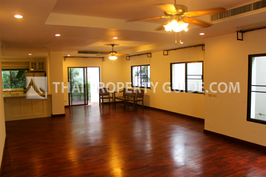 House with Shared Pool in Nichada Thani 