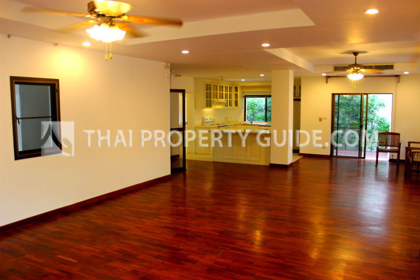 House with Shared Pool in Nichada Thani 