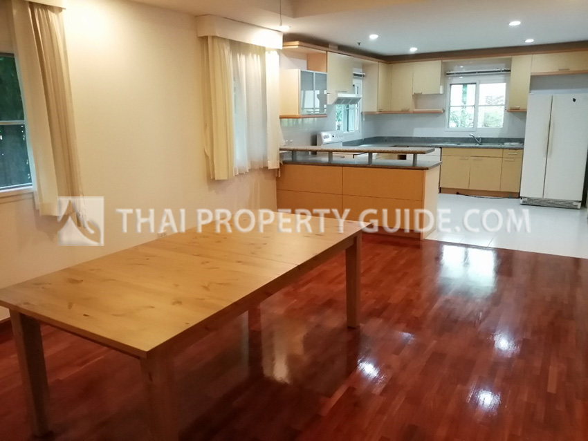 House with Shared Pool in Nichada Thani 