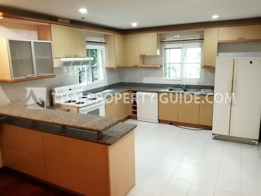 House with Shared Pool in Nichada Thani 