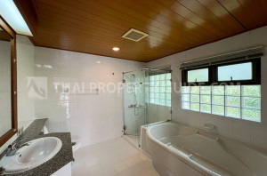 House with Shared Pool in Nichada Thani 
