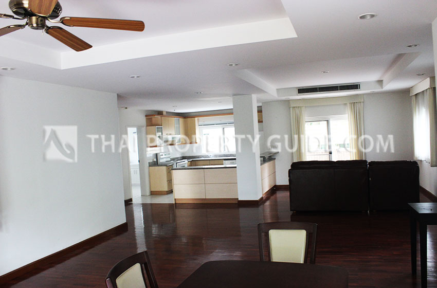 House with Shared Pool in Nichada Thani 