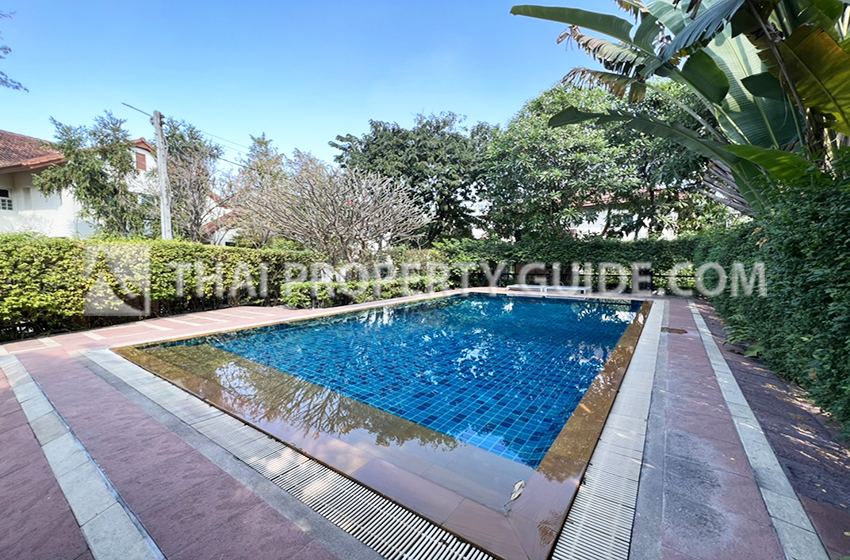 House with Shared Pool in Nichada Thani 
