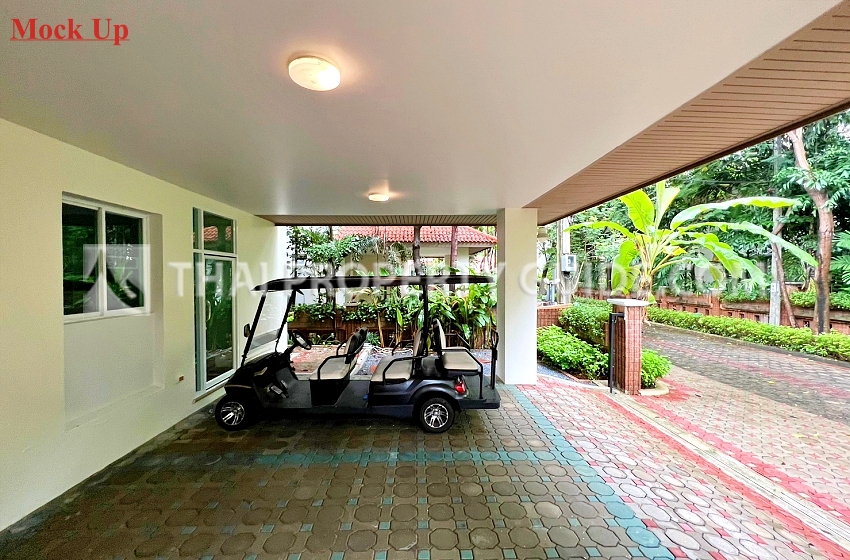 House with Shared Pool in Nichada Thani 