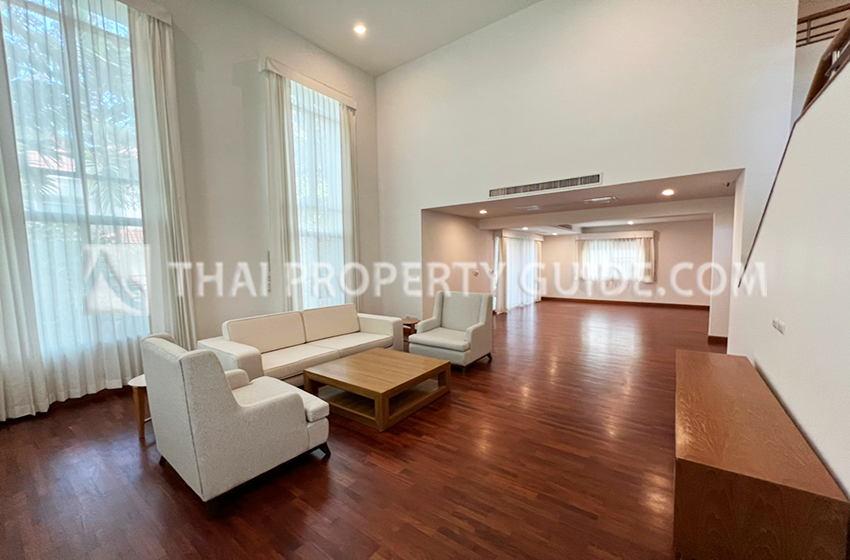 House with Shared Pool in Nichada Thani 