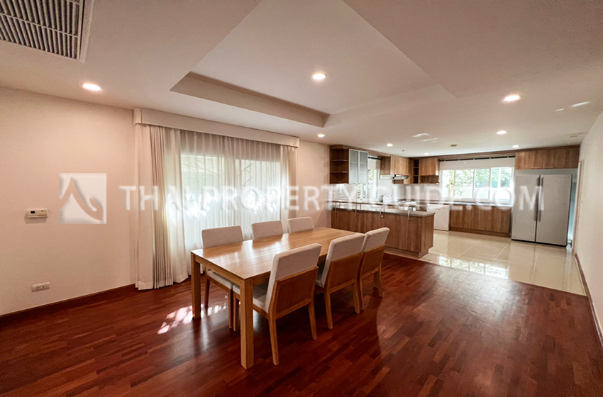 House with Shared Pool in Nichada Thani 