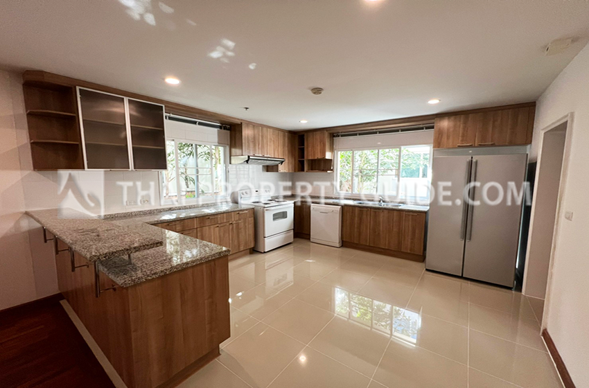 House with Shared Pool in Nichada Thani 