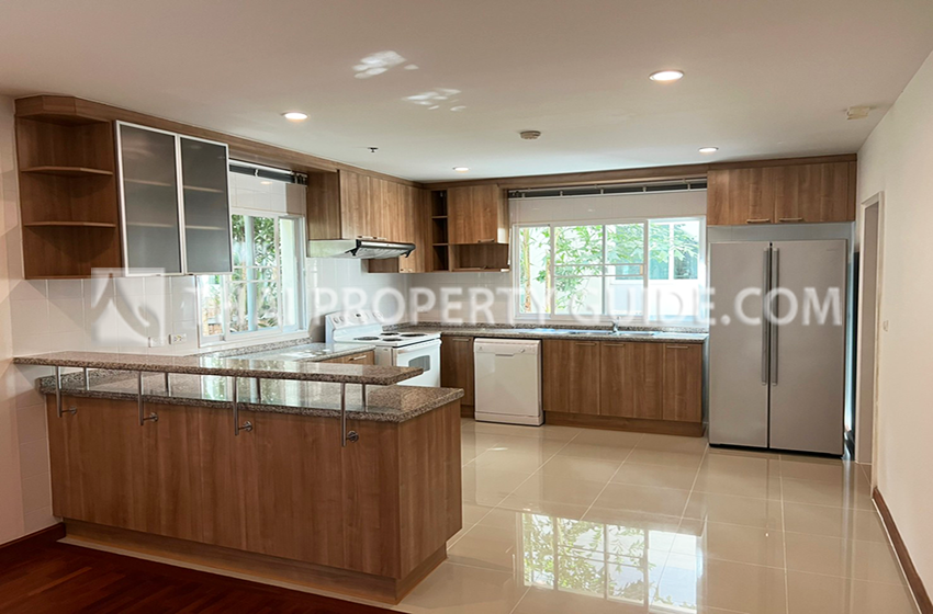 House with Shared Pool in Nichada Thani 