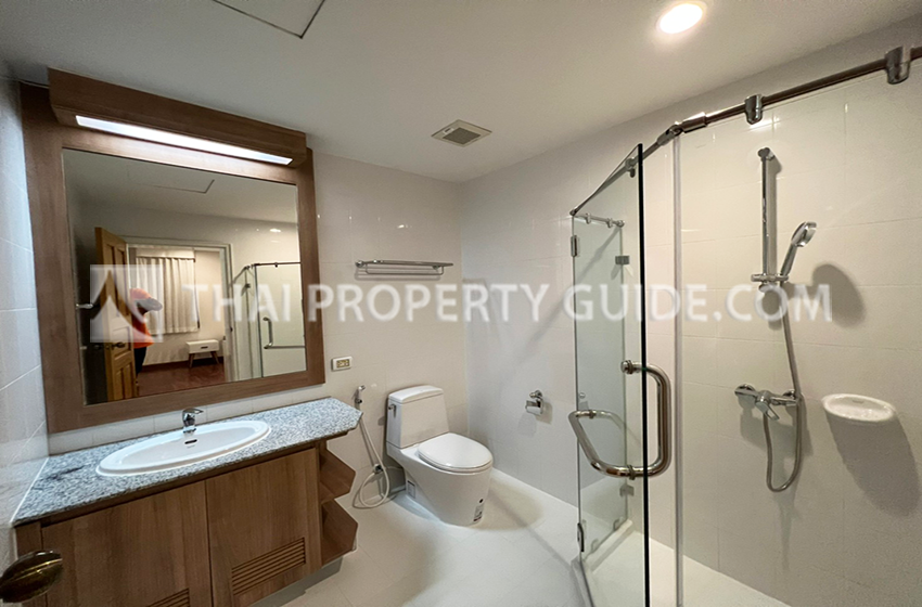 House with Shared Pool in Nichada Thani 