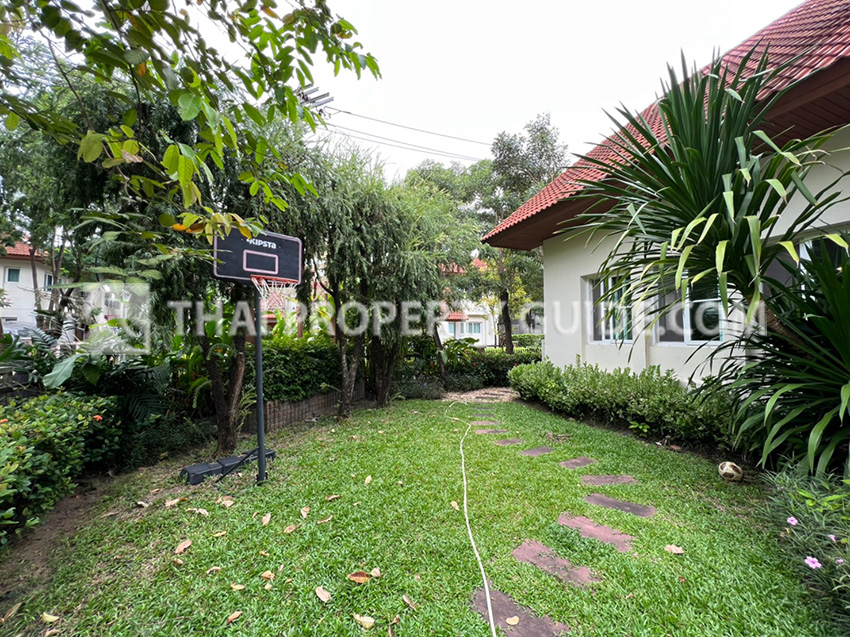 House with Shared Pool in Nichada Thani 