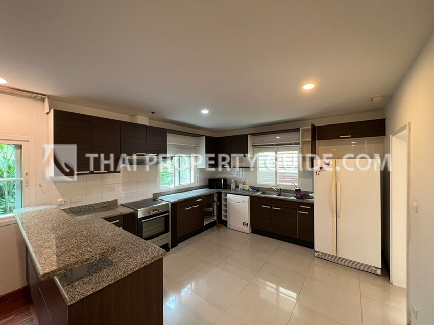 House with Shared Pool in Nichada Thani 