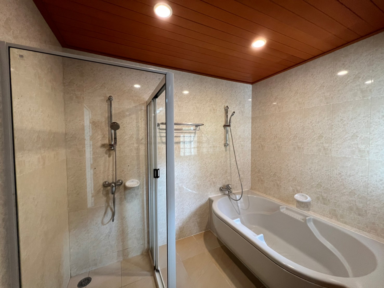 House with Shared Pool in Nichada Thani 