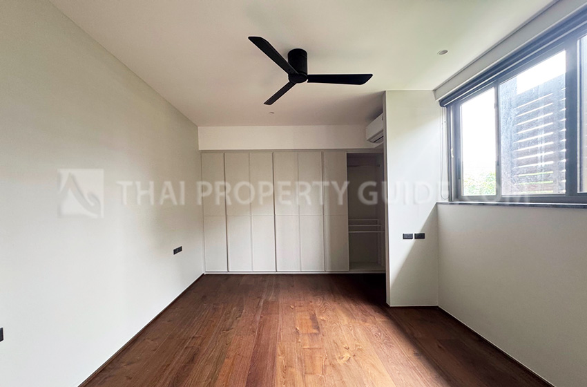 House with Shared Pool in Nichada Thani 