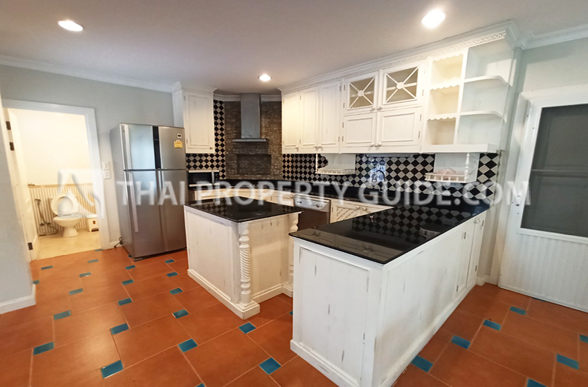 House with Shared Pool in Sukhumvit 