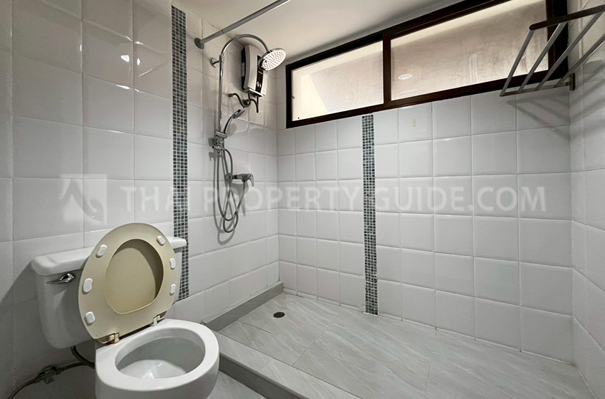 House with Shared Pool in Sukhumvit 