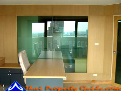 Office For Rent in Sathorn 
