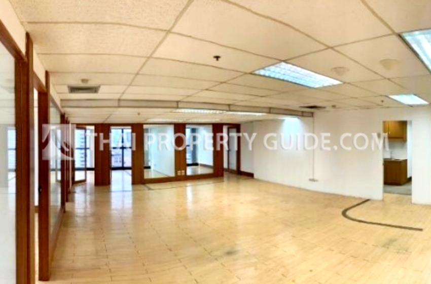 Office For Rent in Sukhumvit 