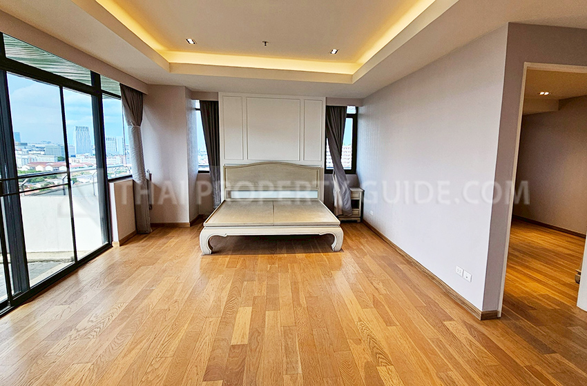 Penthouse in Nichada Thani 