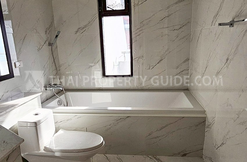 Penthouse in Nichada Thani 