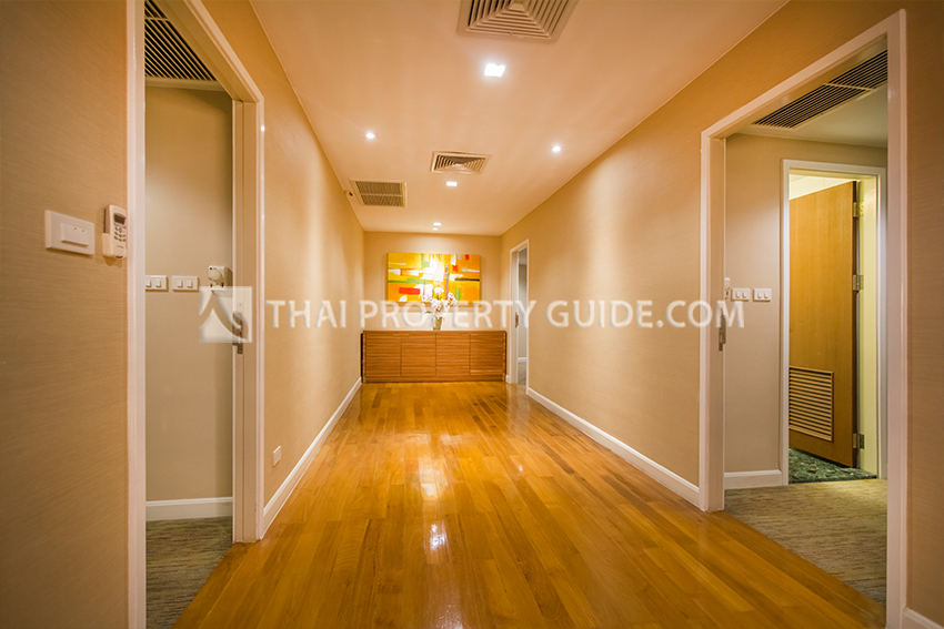 Penthouse in Ploenchit 